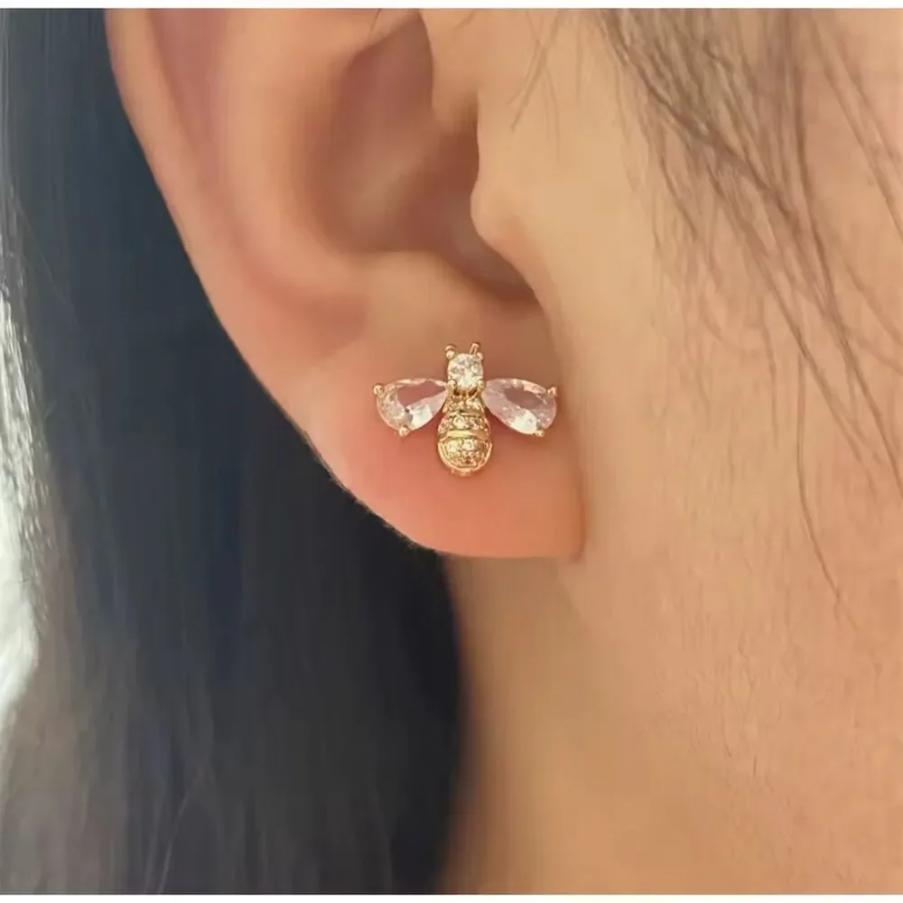 Gold-Tone Bee Stud Earrings Cubic Zirconia Chic Party Gift Birthday